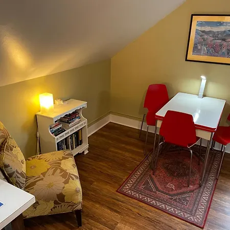 Portland International Guesthouse-2